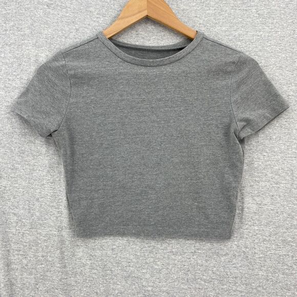 Wild Fable Blouse Womens Small Gray Cropped Short Sleeve Stretch Tee - Picture 1 of 8